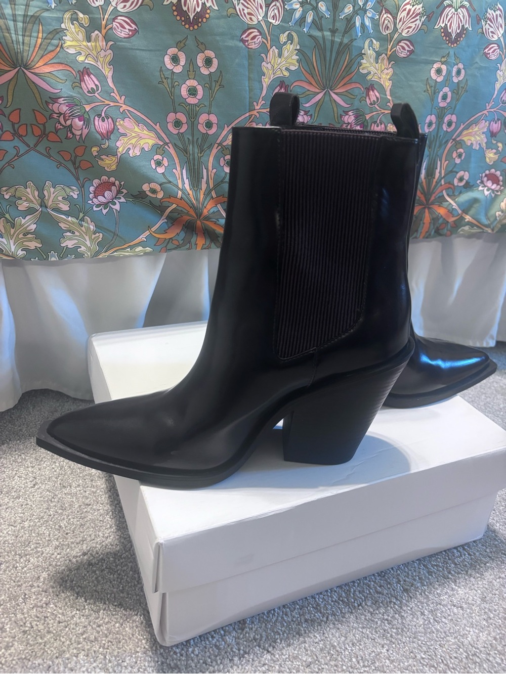 Abound Black Pointed Chelsea Western Ankle Boots